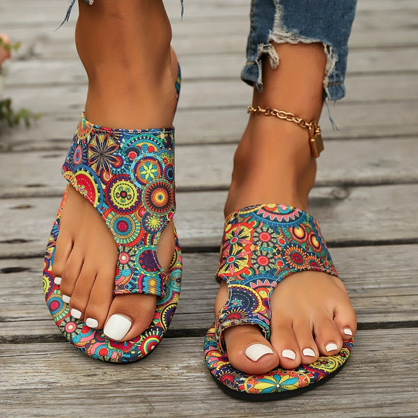 Vega | Sandalias con estampado floral vibrante